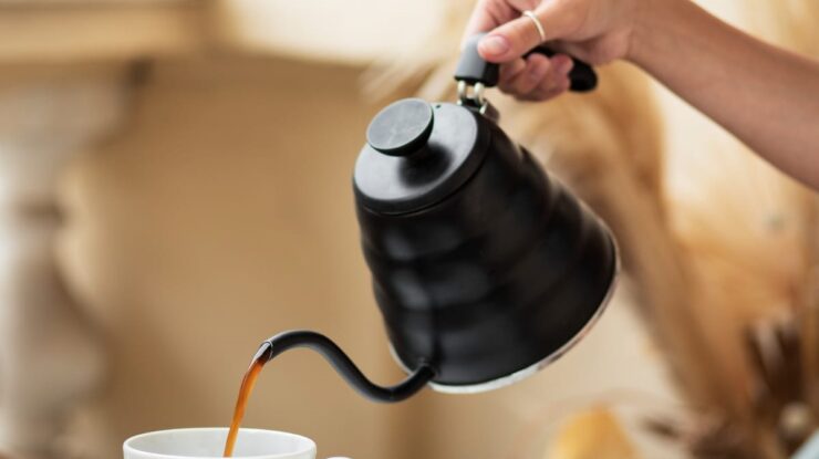 Aprenda a fazer café no bule de forma prática e saborosa