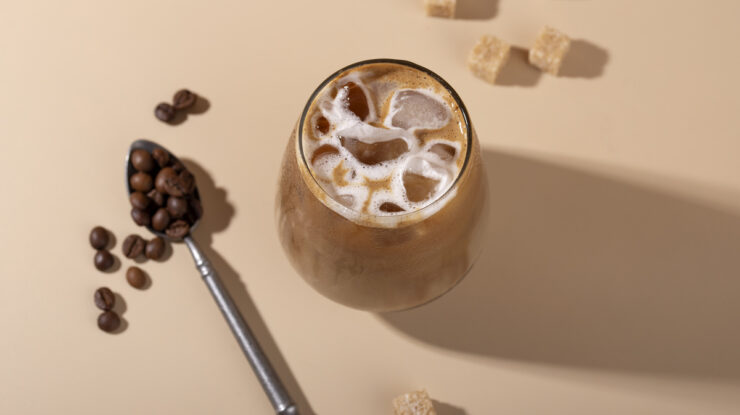 Frapê de chocolate com café: aprenda como fazer