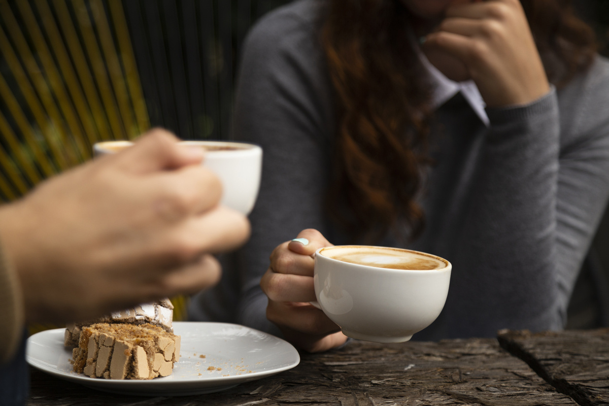 Como tomar café sem açúcar e quais são os benefícios para a saúde?