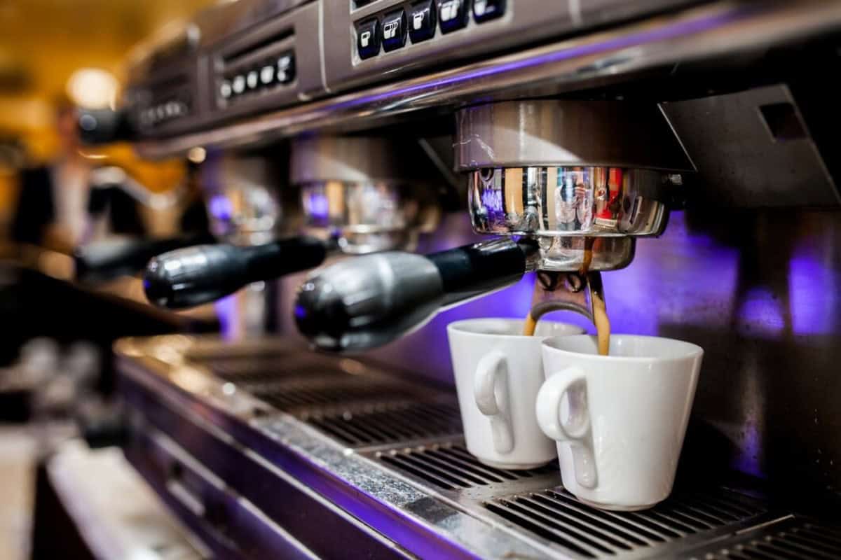 Descubra se vale a pena comprar a máquina de cappuccino