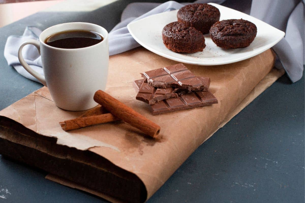 Conheça a receita de brigadeiro de cappuccino